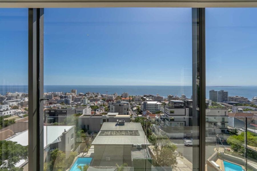3 Bedroom Property for Sale in Sea Point Western Cape